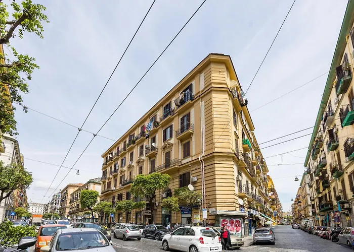 4 Stelle Housing - Rooms And Apartments By Wonderful Italy